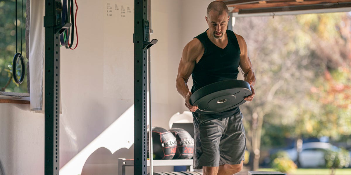 'You Don't Need Hours': This 5-Move Workout Helps Busy Dads Build Strength and Fitness in 45 Minutes