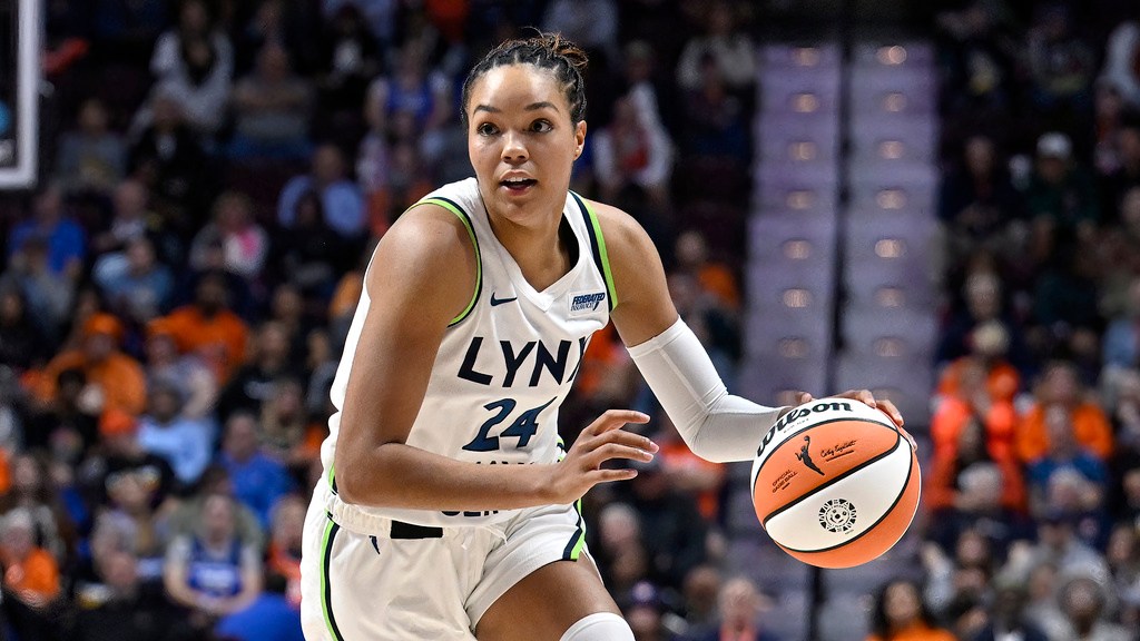 Napheesa Collier leads way as Lynx outclass Sun in second-to-last game in Connecticut – Hartford Courant