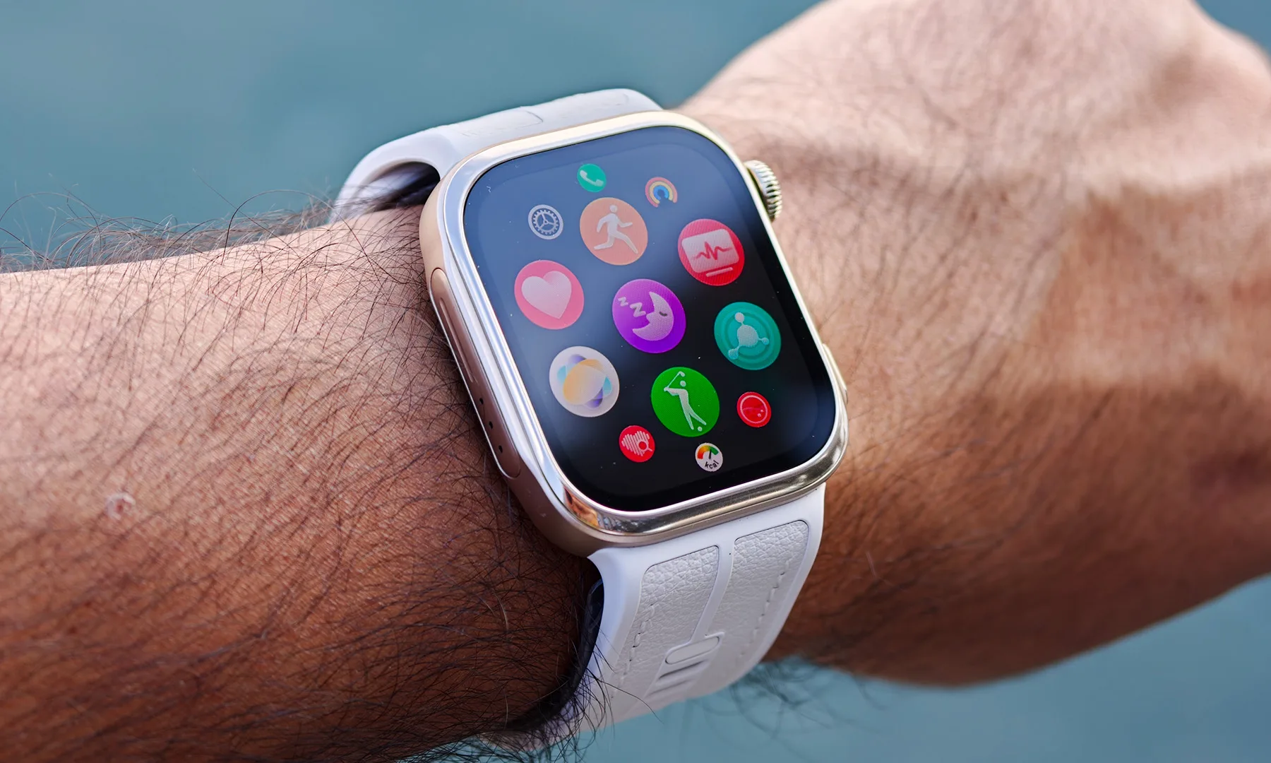 Apps - Huawei Watch D3 Hands On Early First Impressions
