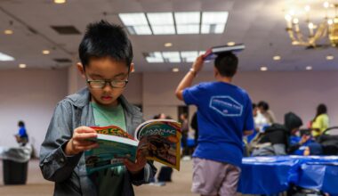 Students, teachers pick up books at annual BTU back to school giveaway