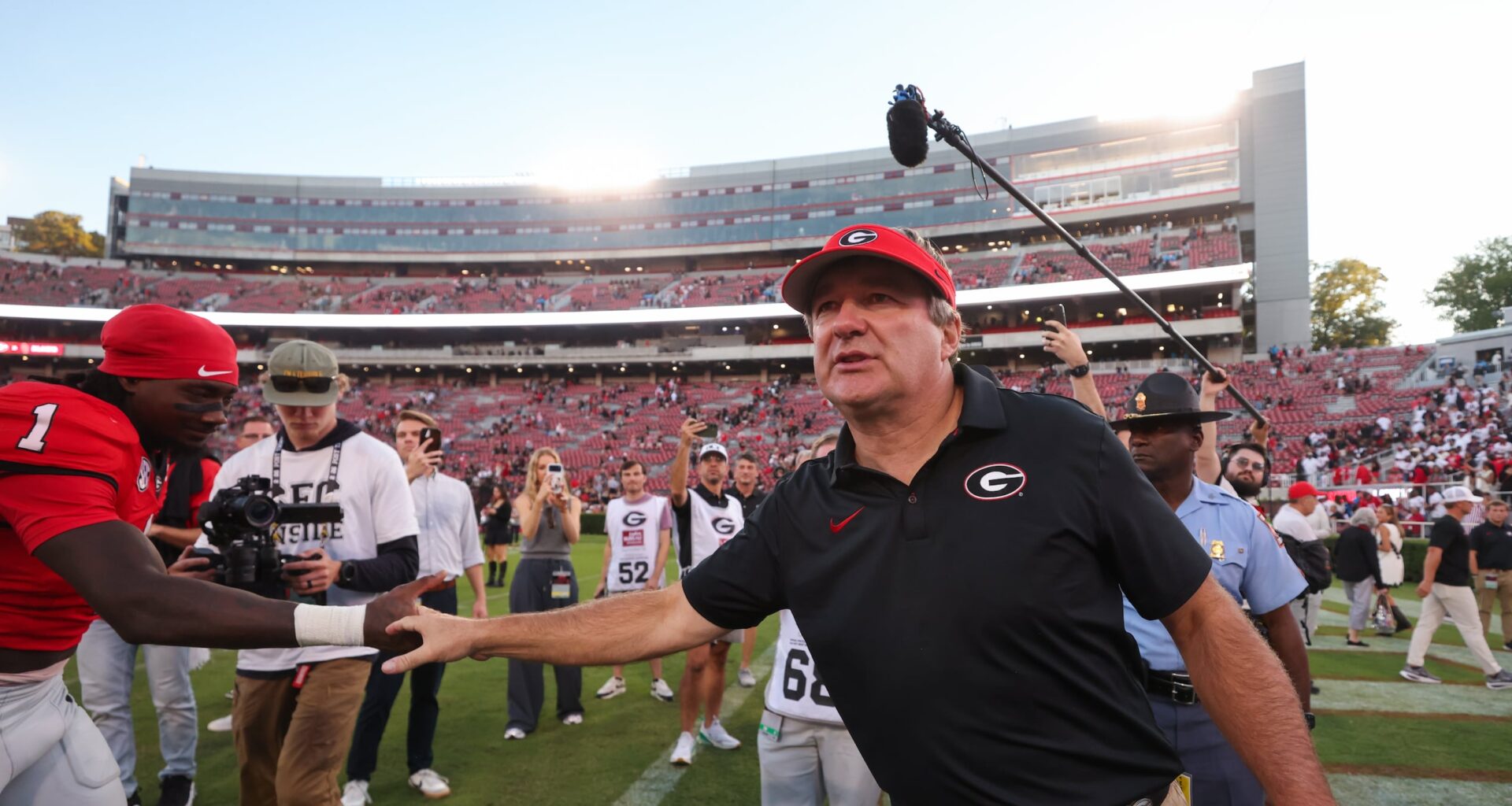 AP Poll Top 25 rankings for Week 5: Georgia football stays at No. 2