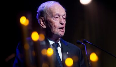 Former Canadian leader Jean Chrétien tells US: ‘Never mistake our generosity for weakness'