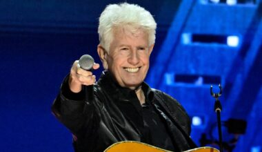 Graham Nash Gets Honest About the Possibility of a CSNY Reunion