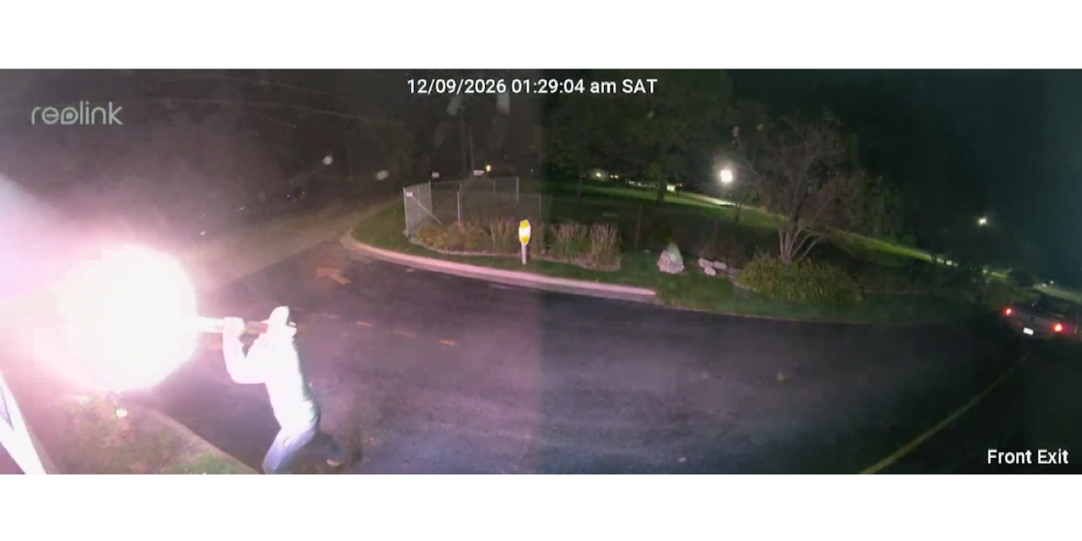 Michigan golf course seeks help in identifying vandal