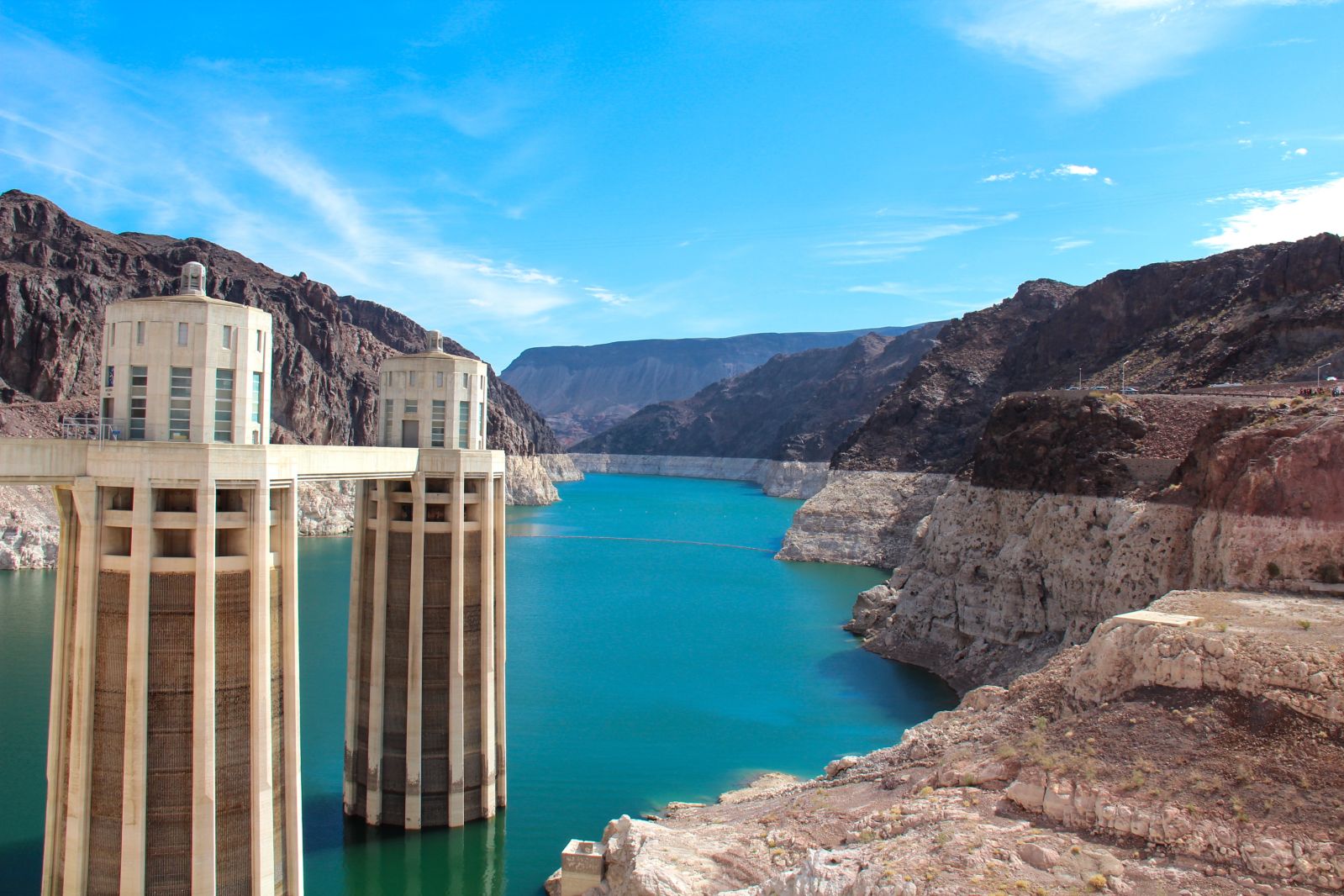 Stock image: the Hoover Dam is seen along its edges.