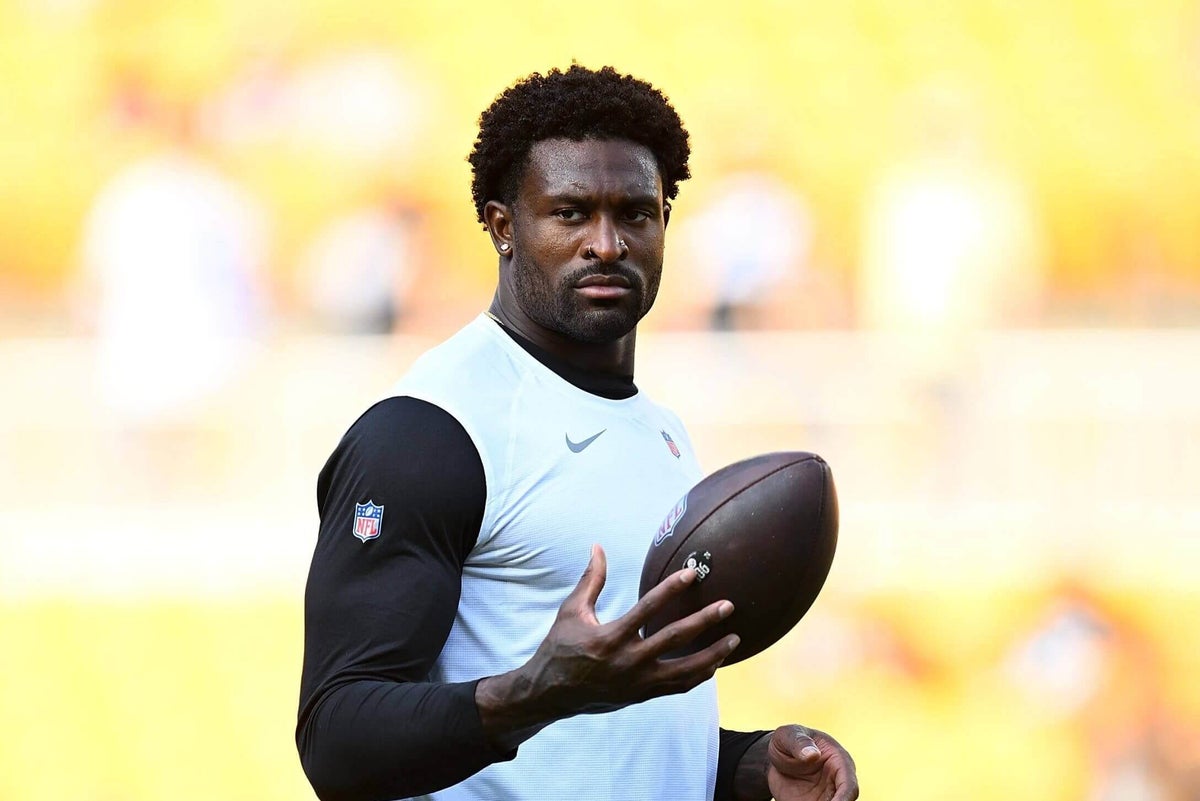 DK Metcalf’s Antarctica theory: ‘I think it’s another world’