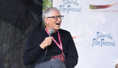 At Telluride, Bill Gates Compares Lack of AI Controls to HAL in '2001'