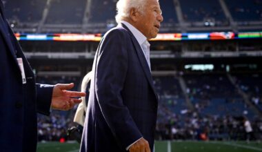 Patriots owner Robert Kraft pledges $2 million donation after Macklemore outcry