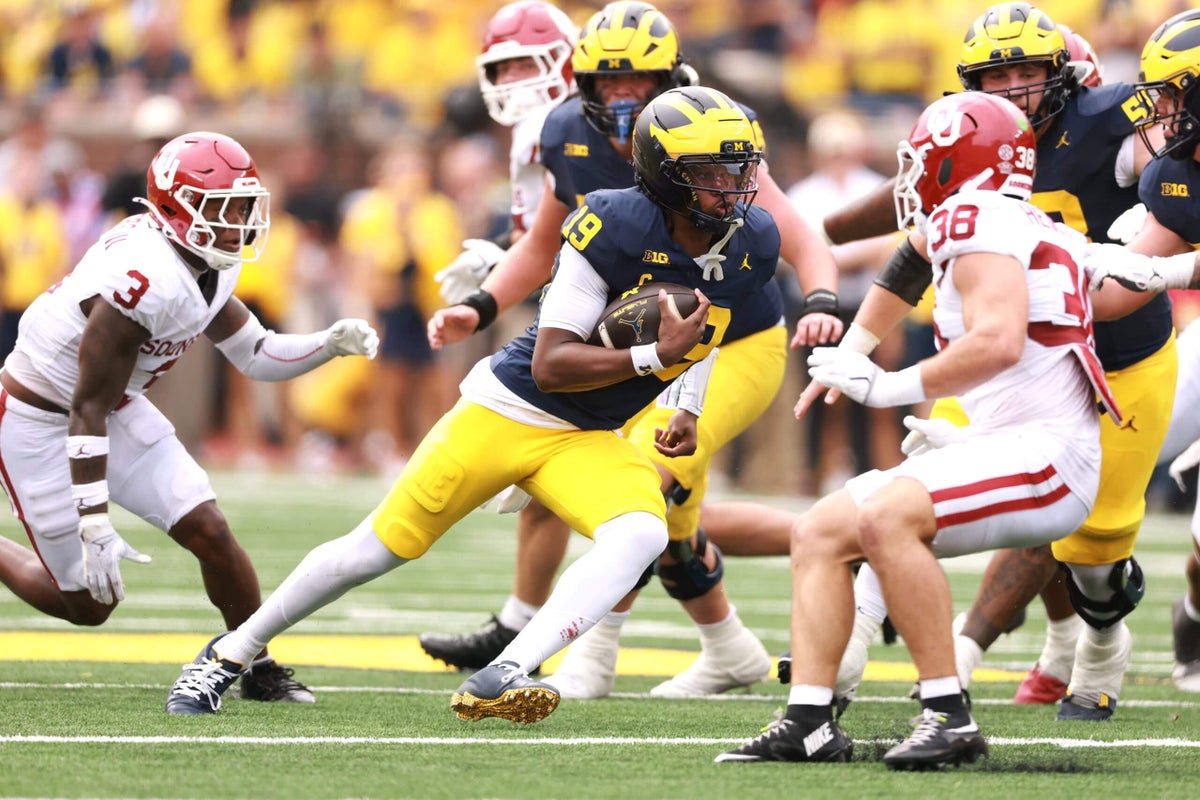 As Michigan gets an ugly win to celebrate, does Oklahoma have the bigger QB question?