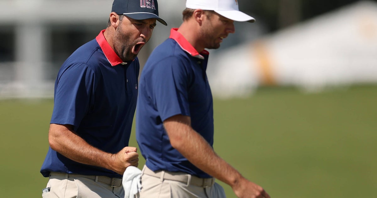 United States trims deficit at Presidents Cup, but will sit Scottie Scheffler for foursomes