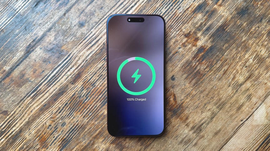 iPhone 18 Pro max charging.