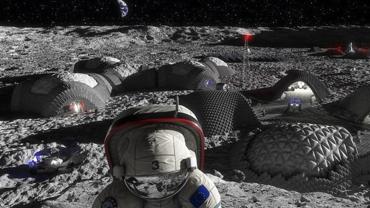 Musk Wants a Self-Growing Moon City in 10 Years. Here’s When the Water Runs Out