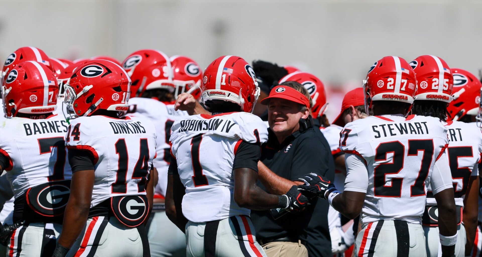 AP Poll Top 25 rankings for Week 4: Georgia stays at No. 2