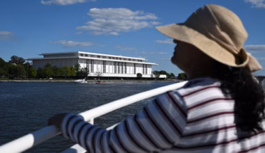 Kennedy Center could close as early as Tuesday, warns of bankruptcy, documents show