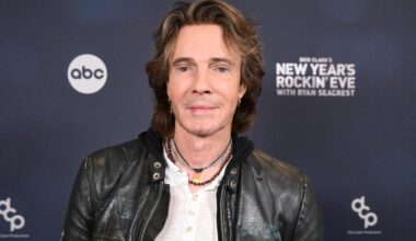 Rick Springfield Says He Killed a Man in Vietnam: Joe Rogan Podcast