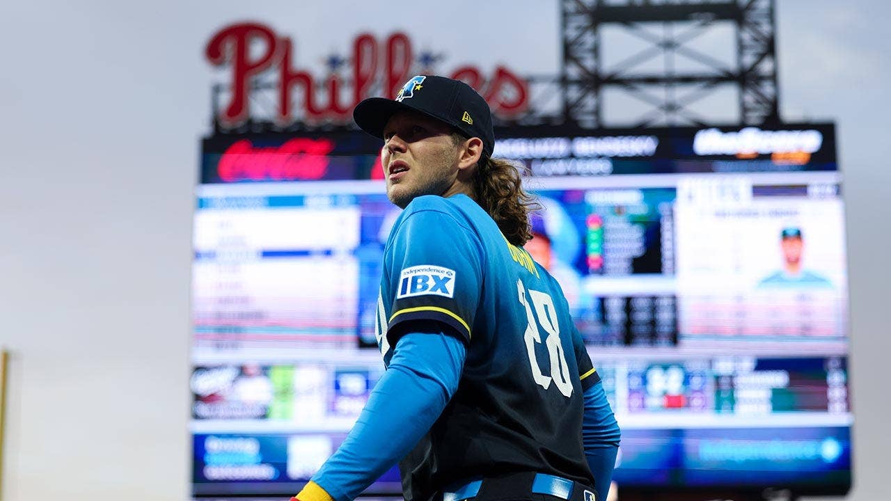 Phillies shut out by Rays in opener of final regular-season series, pushing playoff hopes to the brink