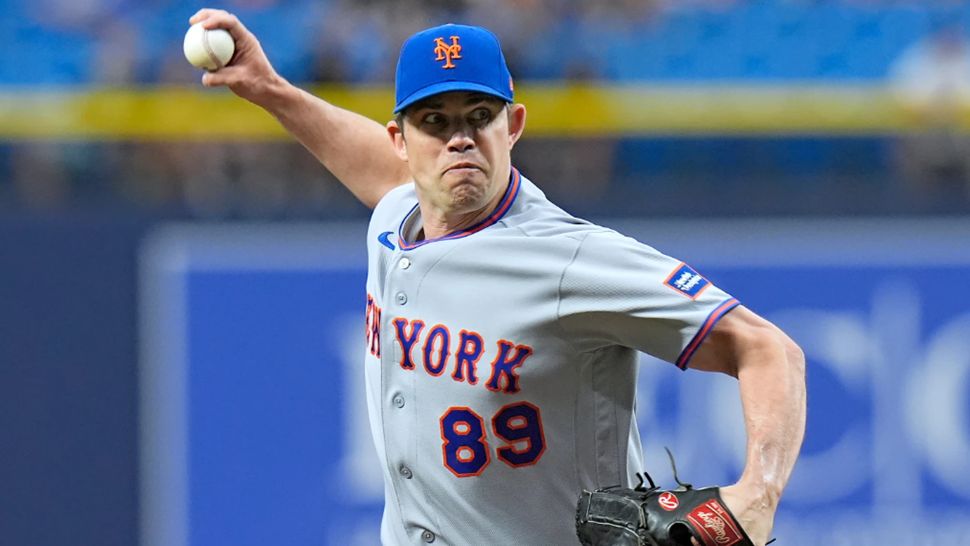 New York Mets pitcher Robert Stock delivers to the Tampa Bay Rays during the first inning of a baseball game Monday, Aug. 31, 2026, in St. Petersburg, Fla. (AP Photo/Chris O'Meara)