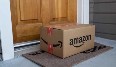 Amazon Stock Extends Losses After FTC Lawsuit Over Ad Practices