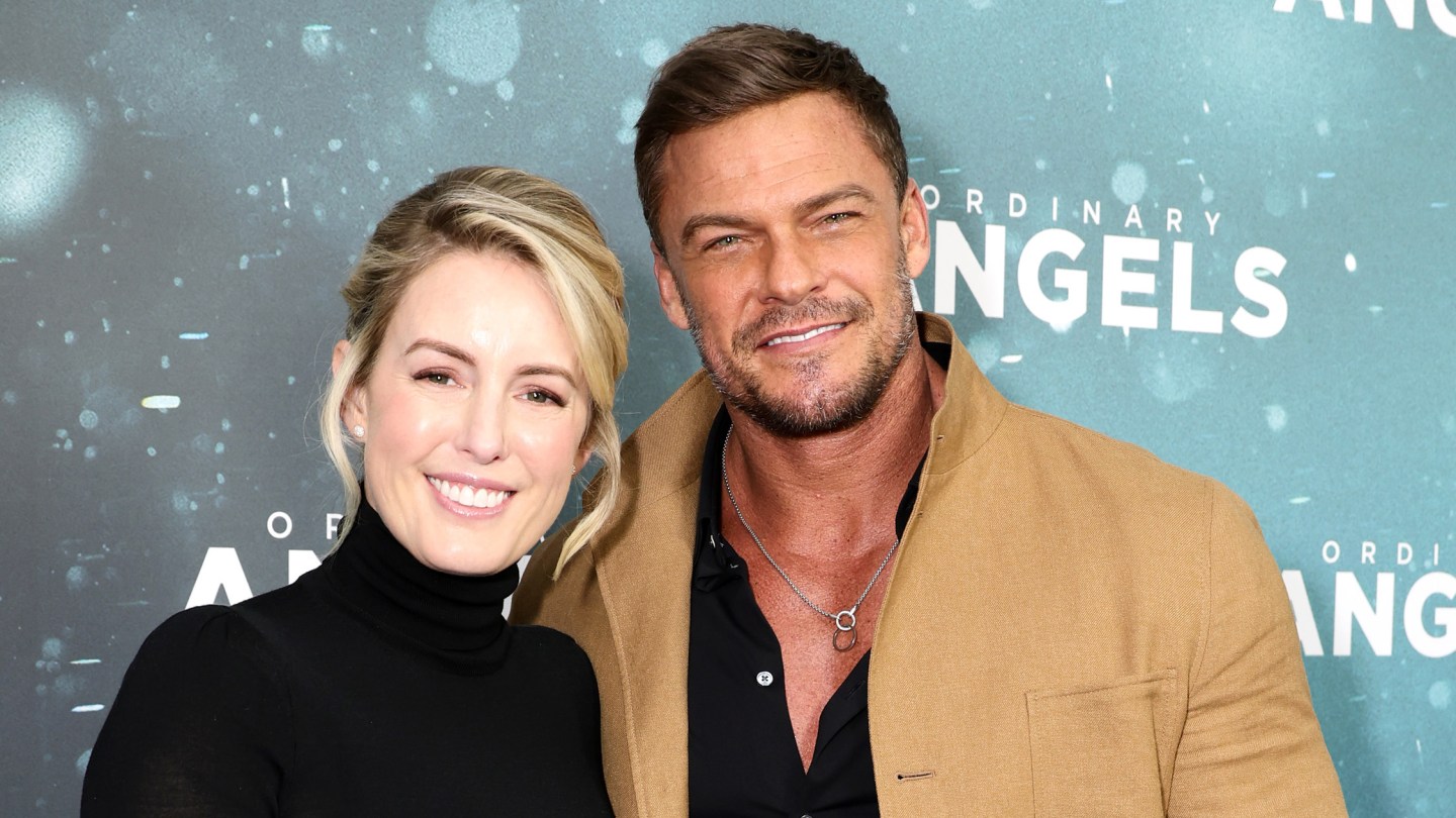 Reacher Star Alan Ritchson and Wife Announce Split After 20 Years