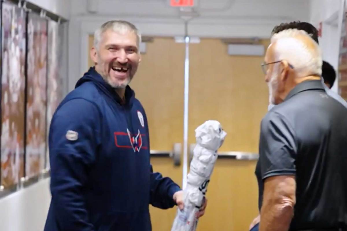 ‘Sup, brother’: Alex Ovechkin returns to Capitals practice facility, greets teammates and staff ahead of 22nd NHL season