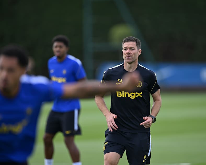 Alonso: Emotional control and patience key to breaking down low blocks | News | Official Site