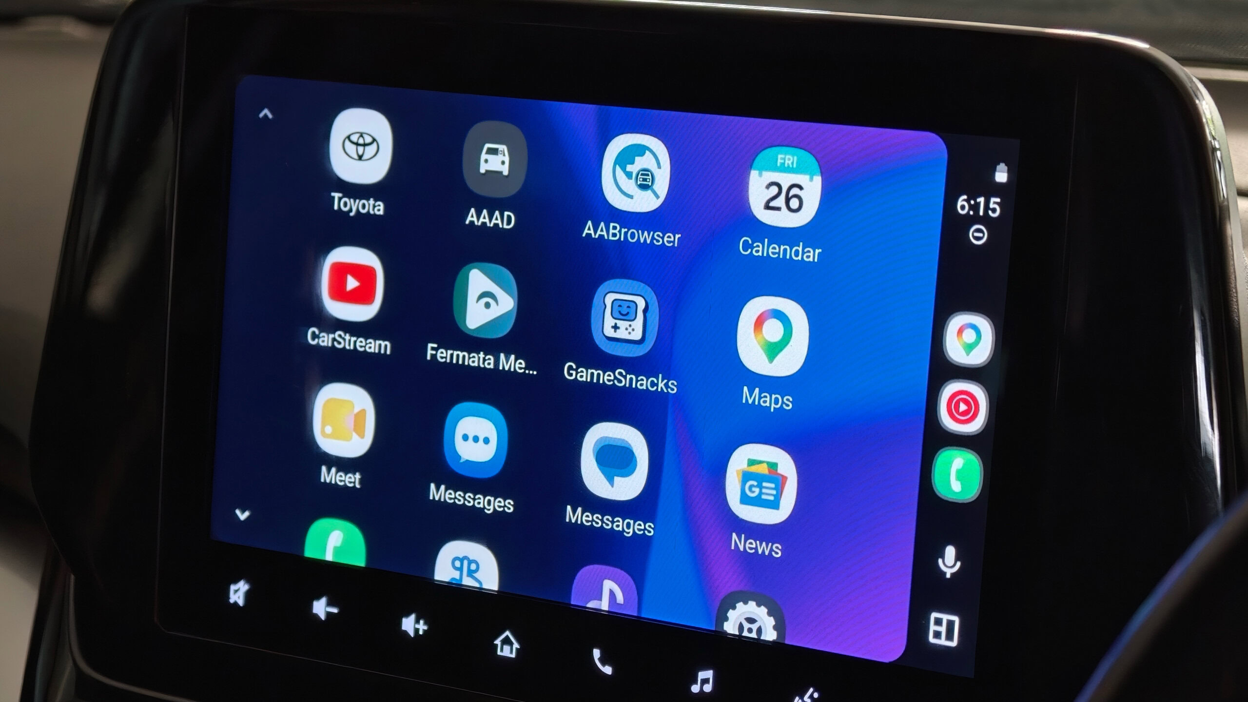 android auto third party apps 9 Various third-party apps on Android Auto's headset