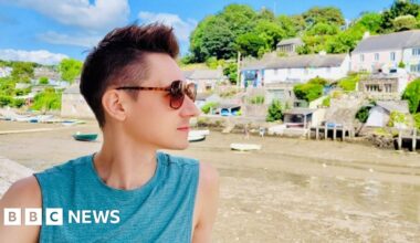 Human extinction fears make me want to flee AI and live on an island - BBC