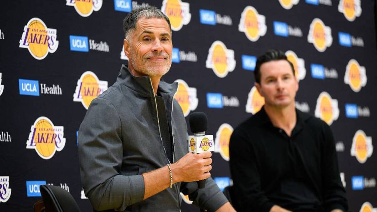 Lakers Make Two More Roster Moves Ahead of Training Camp