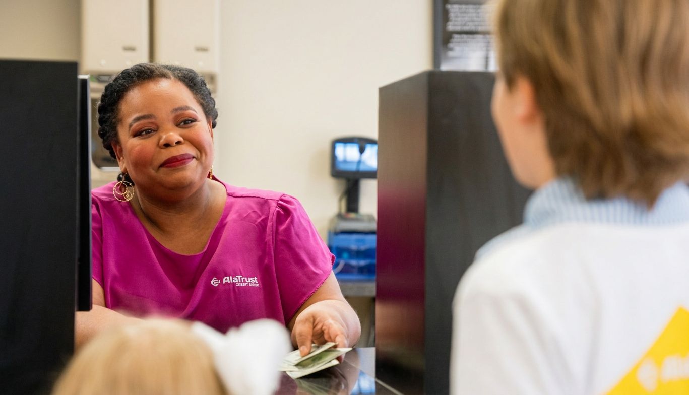 AlaTrust employee helps kids save money and learn healthy