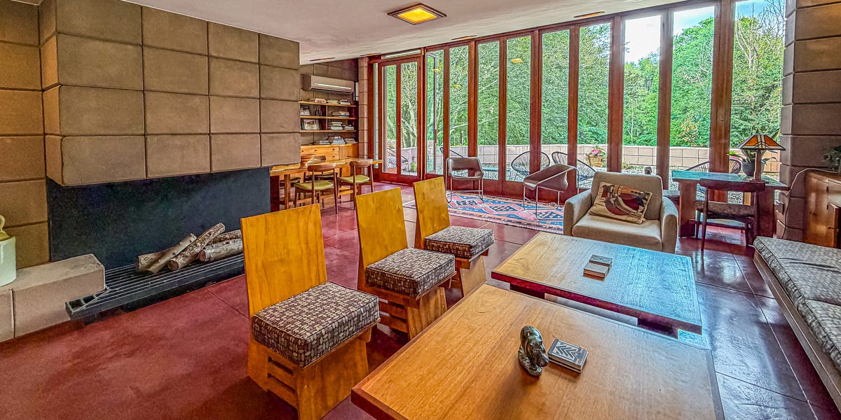 A Frank Lloyd Wright Masterpiece in Michigan Lists for $2.1 Million—Plus 4 More Luxury Homes for Sale