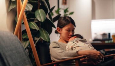 Healey proposes $2.25 million for postpartum care, mental health