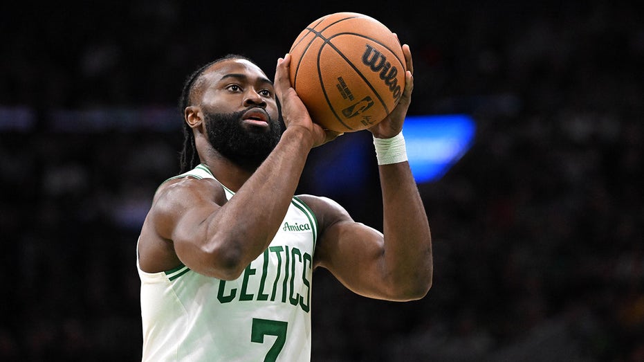 NBA star Jaylen Brown says in ridiculous interview he’s an influencer, not an entertainer for fans