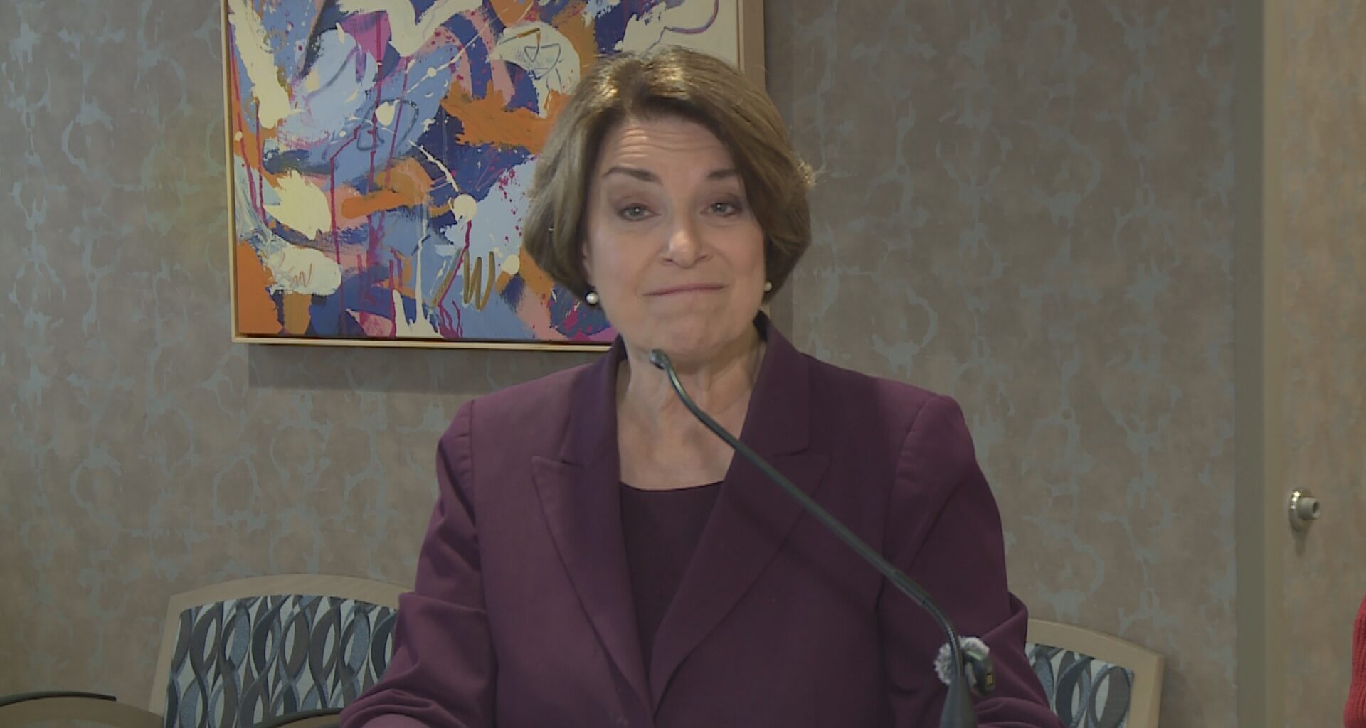 In race for Minnesota governor, Klobuchar goes on the offensive against Demuth over healthcare plans