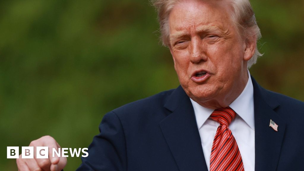 What's next after Donald Trump's united Ireland comments? - BBC