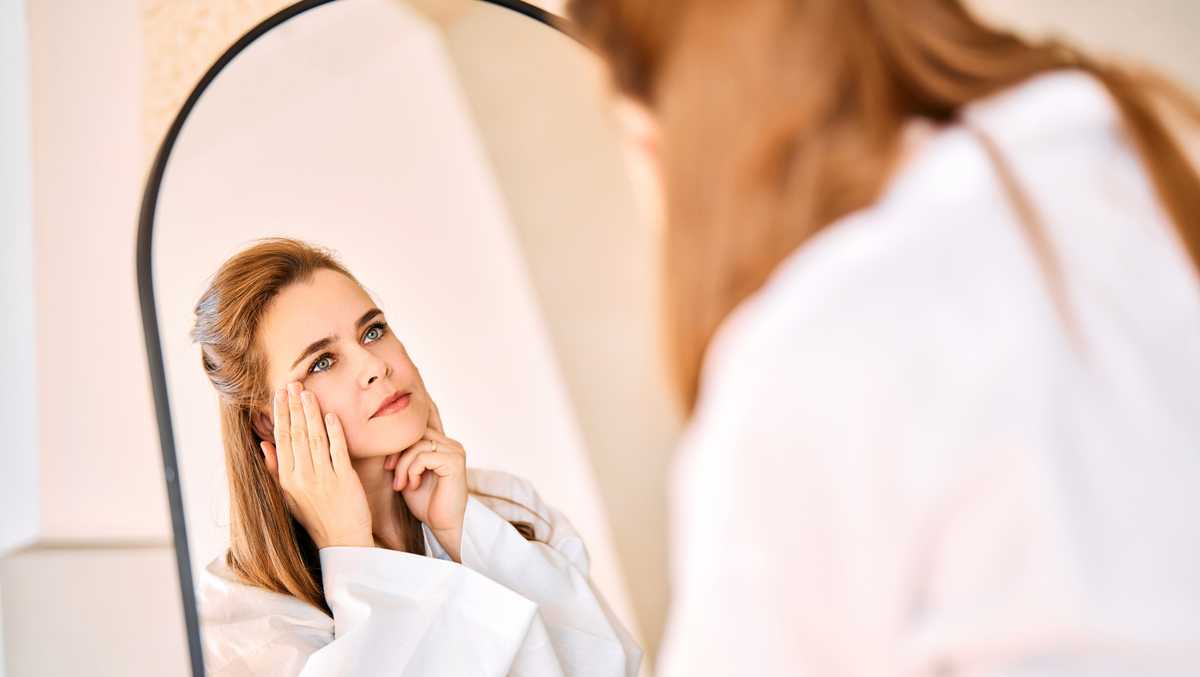 Is 'cortisol face' actually a thing?