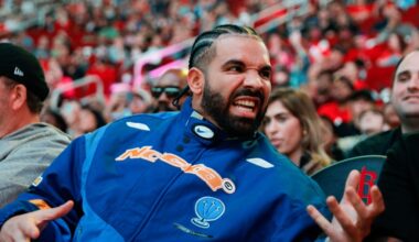 Drake Shows Off Platinum Cash Money Chain on Livestream