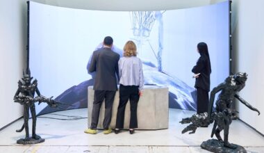 Amid volatile Korean economy, galleries at Frieze Seoul and Kiaf opt for cautious pricing and fresh faces - The Art Newspaper