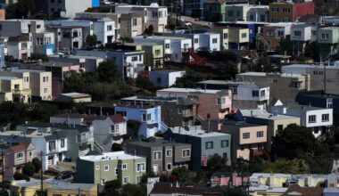 Mortgage rates climb for fourth-straight week to hit highest level since Trump took office