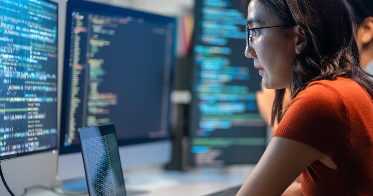 Could AI really take over the internet? Here's what experts say.