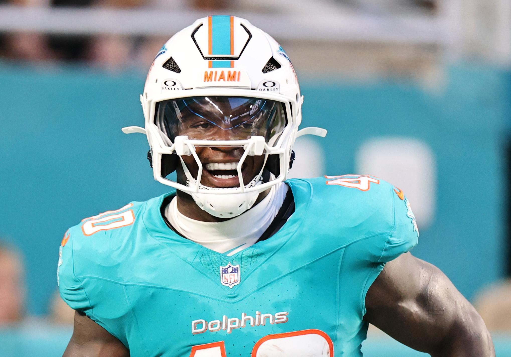 MIAMI GARDENS, FLORIDA - AUGUST 28: Willie Gay Jr. #40 of the Miami Dolphins celebrates a fumble recovery from Tua Tagovailoa #1 of the Atlanta Falcons during the first half at Hard Rock Stadium on August 28, 2026 in Miami Gardens, Florida. (Photo by Carmen Mandato/Getty Images)