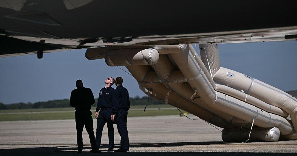 Trump's Texas trip delayed after emergency slide deploys on new Air Force One on tarmac