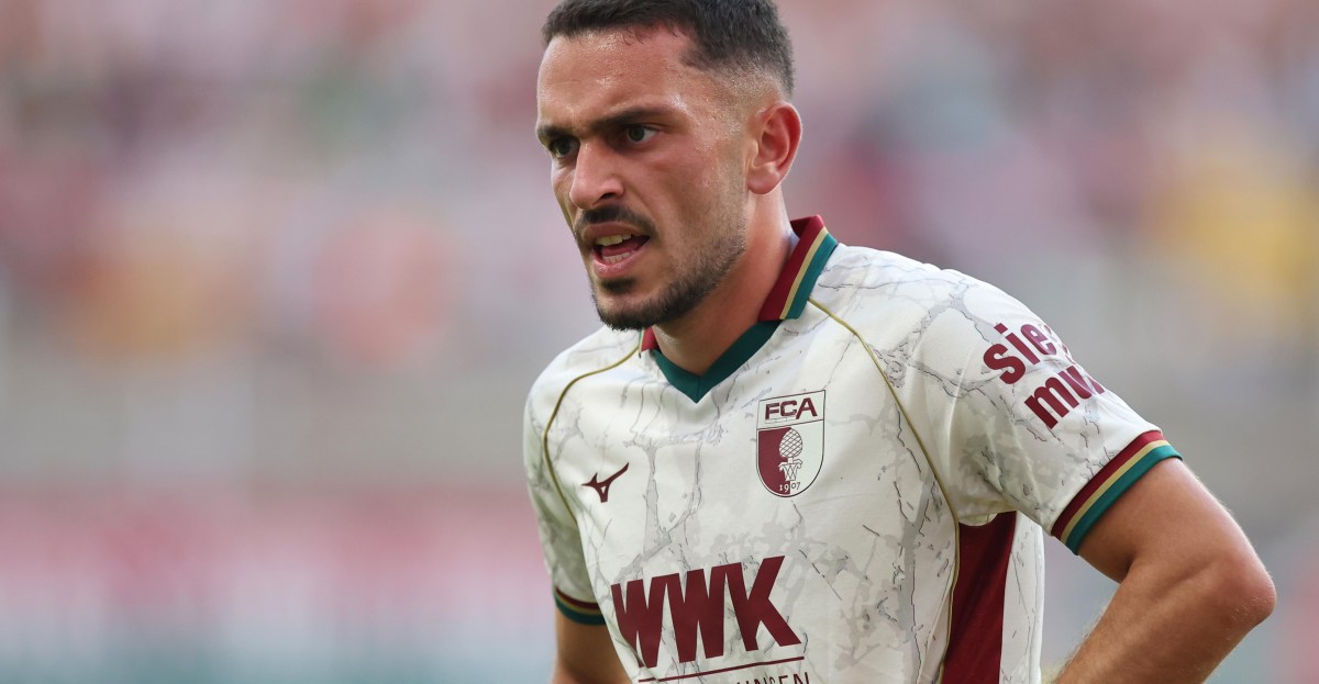 Ibrahimović is loaned out last minute, makes immediate impact for team