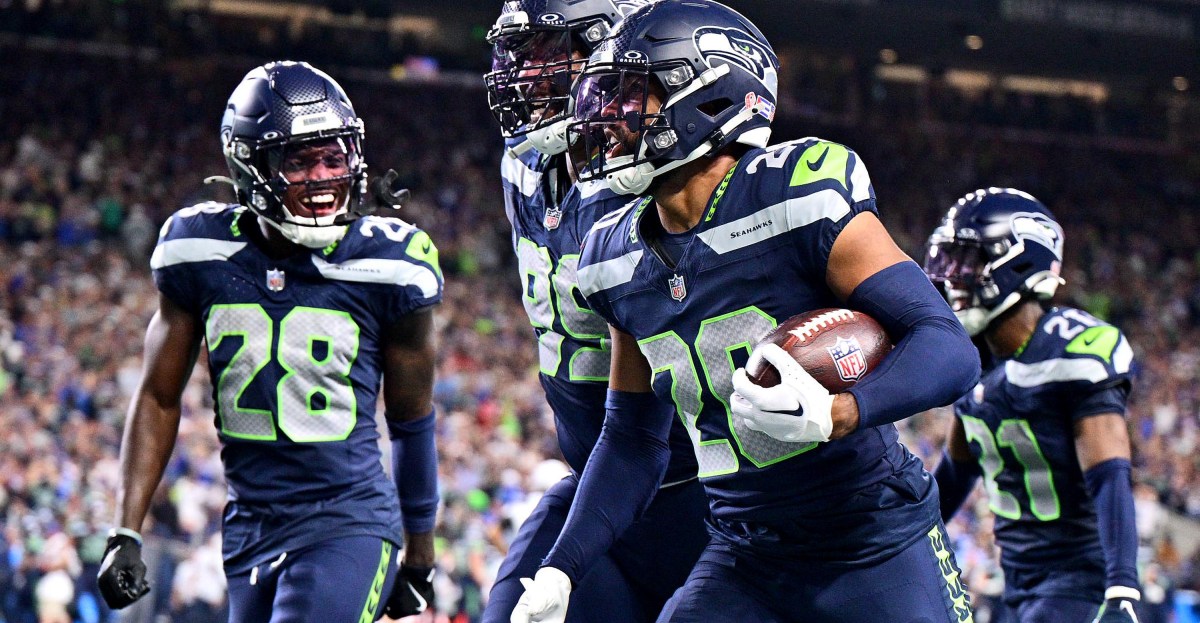 Seahawks-Patriots score: Seahawks lose Sam Darnold, still rally to beat the Patriots