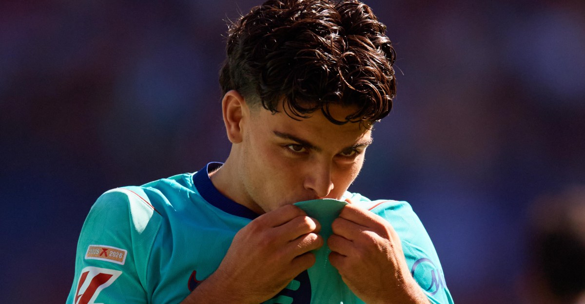 ‘Reminds me of Pedri’ – Xavi Espart hailed by Spain boss after impressive form for Barcelona
