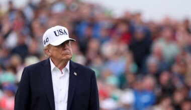 Trump suggests AI needs a ’STRONG AND SMART’ president