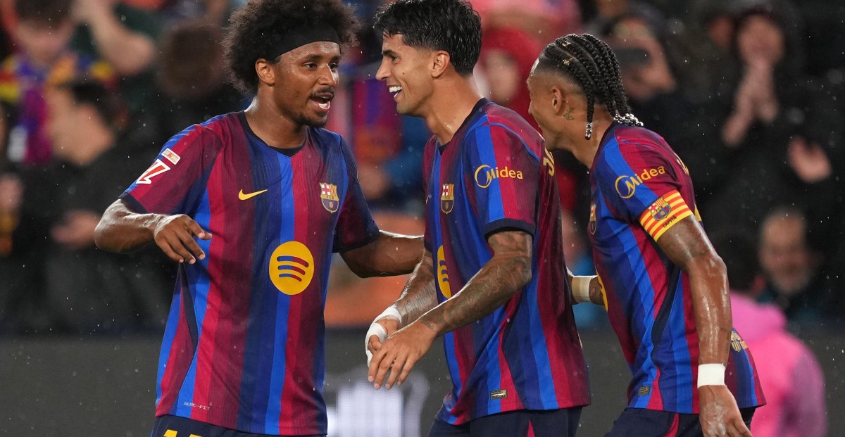 Electric Karim Adeyemi brings the fun to Camp Nou as Barcelona overwhelm Racing