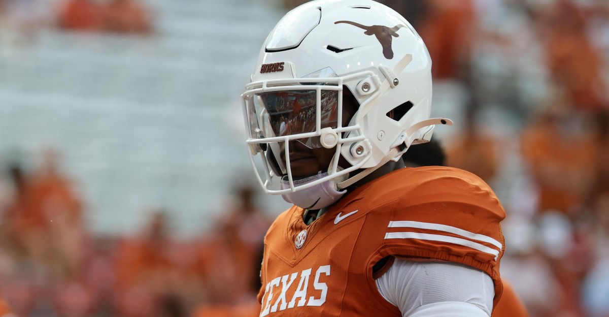 Texas releases initial injury report for Tennessee game