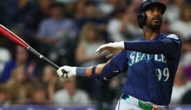 Boulder soldiers, Seattle summits Rockies 5-4