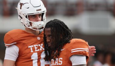 Injury status of Texas RB Hollywood Smothers upgraded on Saturday