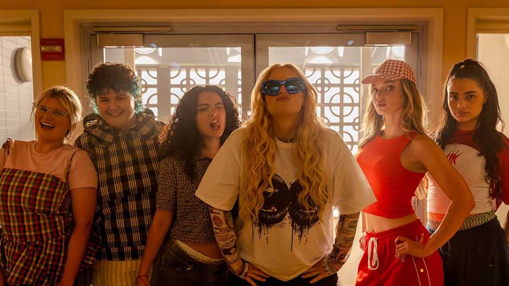 'Girl Group' Review: Rebel Wilson's Bawdy, Insubstantial Pop Comedy